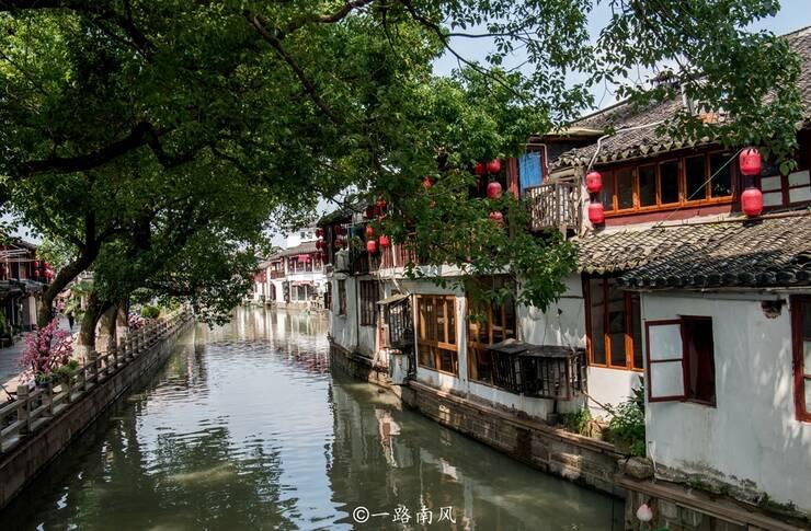 深度学习星球-构建AI世界的比如柜子 电视 沙发 洗衣机等等平台